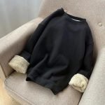 Men's Winter Fleece Thickened Sweatshirt | Loose O-Neck Hoodless Top in Solid Colors - Image 8